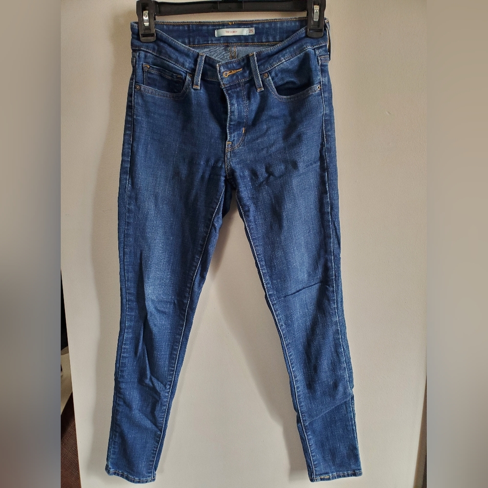 Levi's 711 Skinny Jeans